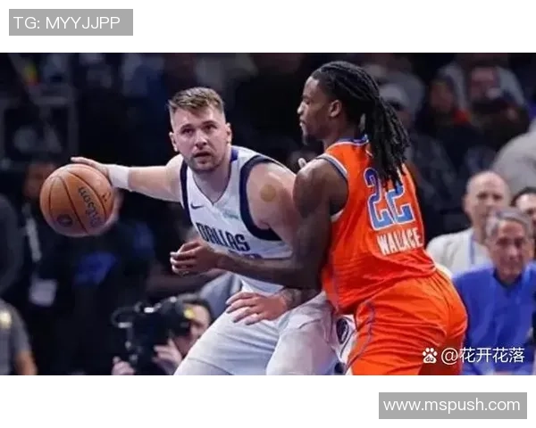 雄鹿与骑士激战正酣2021年11月1日比赛精彩回顾与战况分析